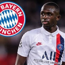 Bayern München 2022-23 Gostujući dres